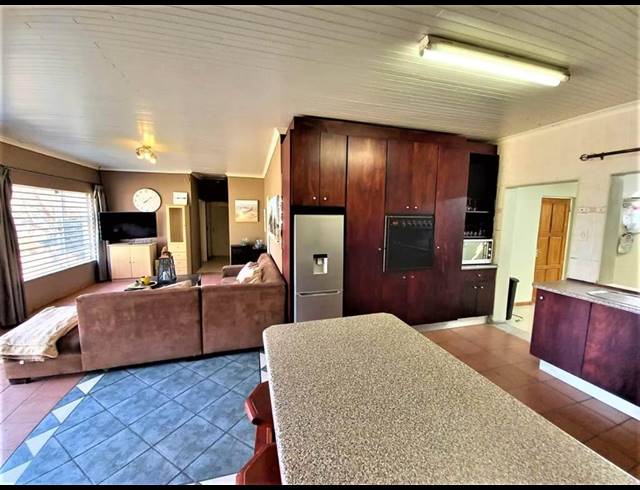 16,134M² FARM FOR SALE IN HARTBEESFONTEIN AH